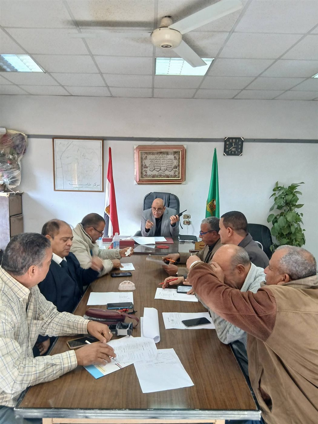 رئيس مركز ومدينة طامية يترأس غرفة عمليات انتخابات مجلس النواب ٢٠٢٥م