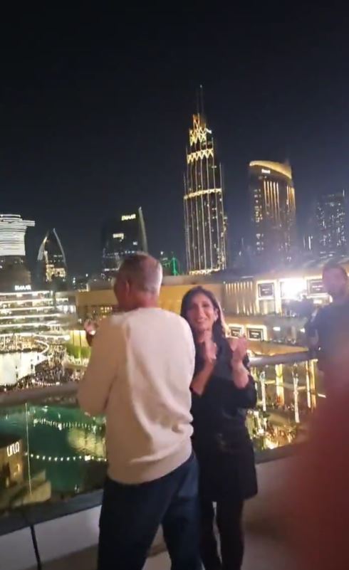 إعلان فيلم الست على برج خليفة