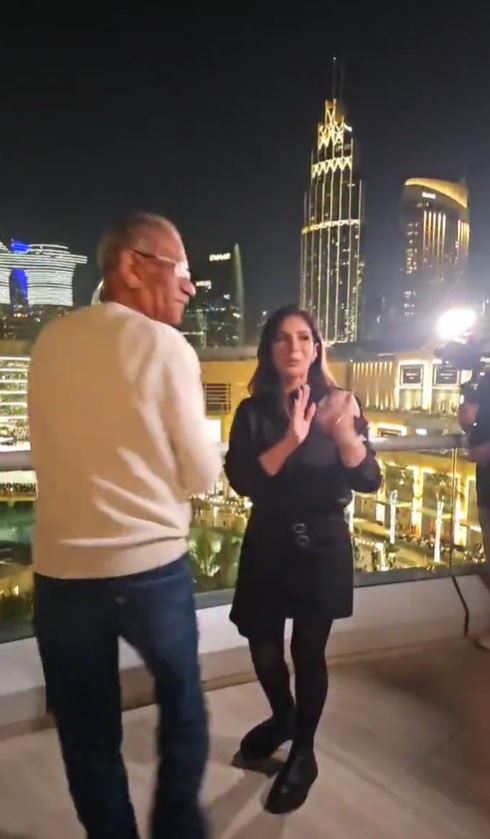 إعلان فيلم الست على برج خليفة