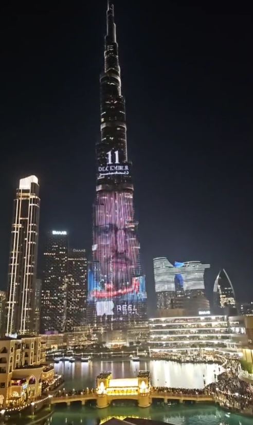 إعلان فيلم الست على برج خليفة