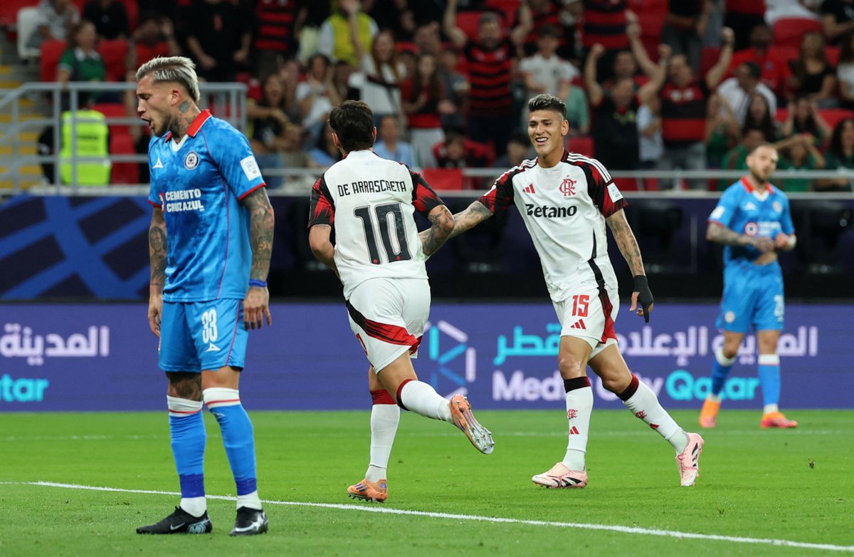 نتيجة وأهداف مباراة فلامنجو وكروز أزول