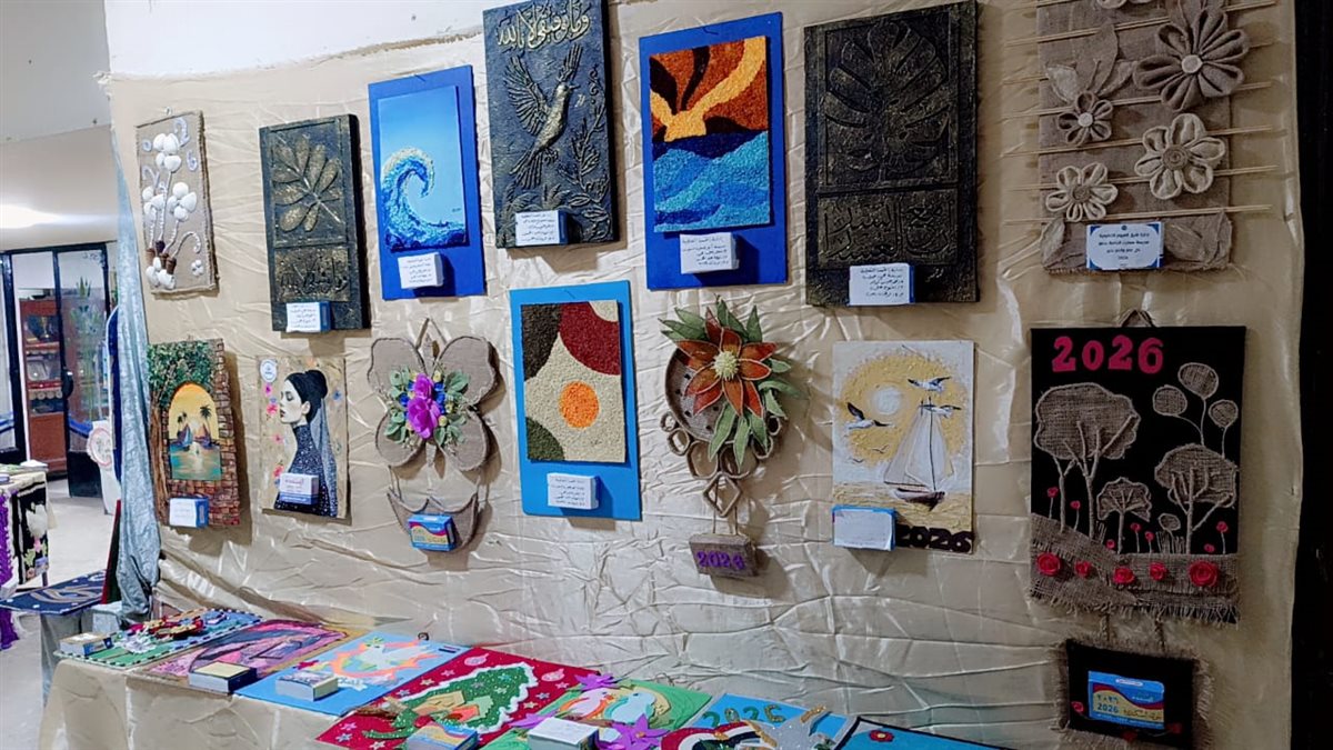 قبيصي يفتتح معرض نتائج العام الجديد ويشيد بتألق وإبداع الأنشطة بتعليم الفيوم فى تصميم وعرض 400 نتيجة جديدة بالمعرض