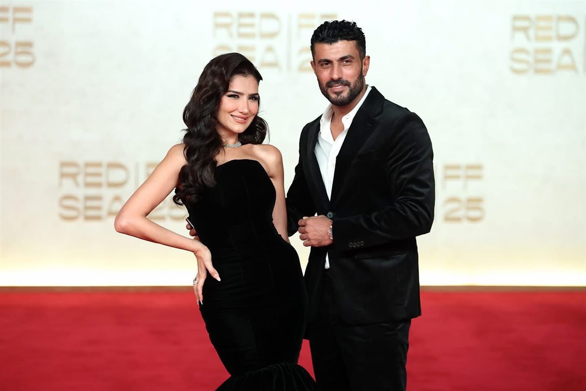 المخرج محمد سامي وزوجته مي عمر في حفل ختام مهرجان البحر الأحمر