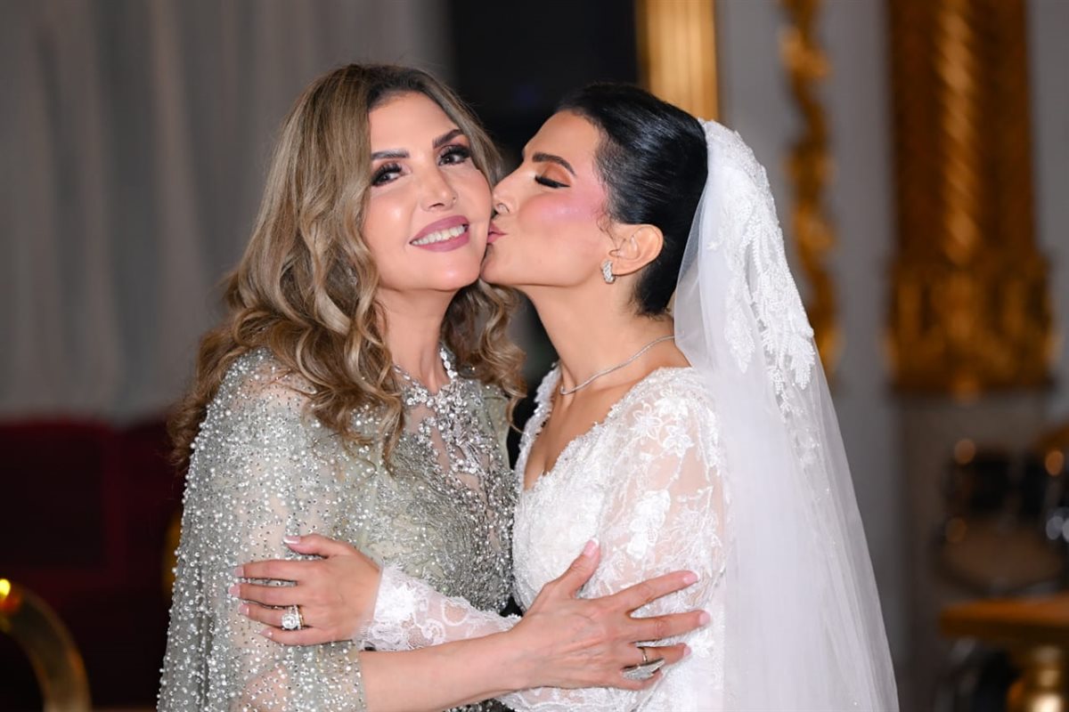 حفل زفاف همسة ابنة الفنانة نادية مصطفى