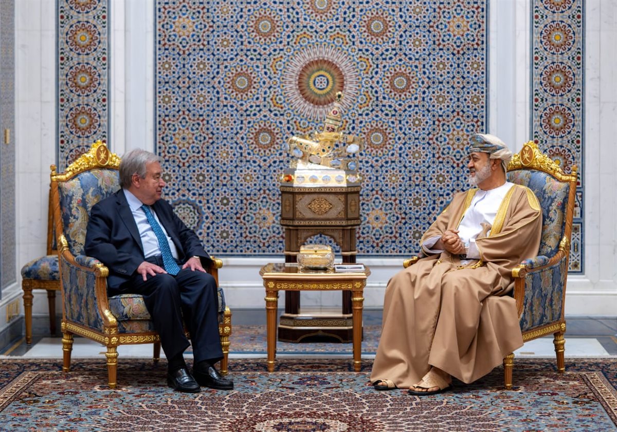 لقاء سلطان عمان السلطان هيثم بن طارق والأمين العام للأمم المتحدة أنطونيو جوتيريش