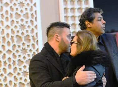 يسرا ومحمد إمام في عزاء شقيقة عادل إمام