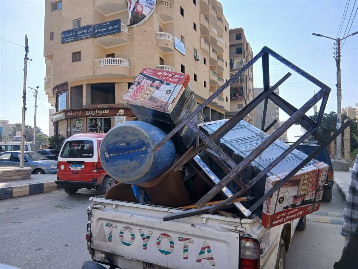 رئيس مركز ومدينة طامية يقود حملة مكبرة لرفع الإشغالات بالميادين والشوارع الرئيسية