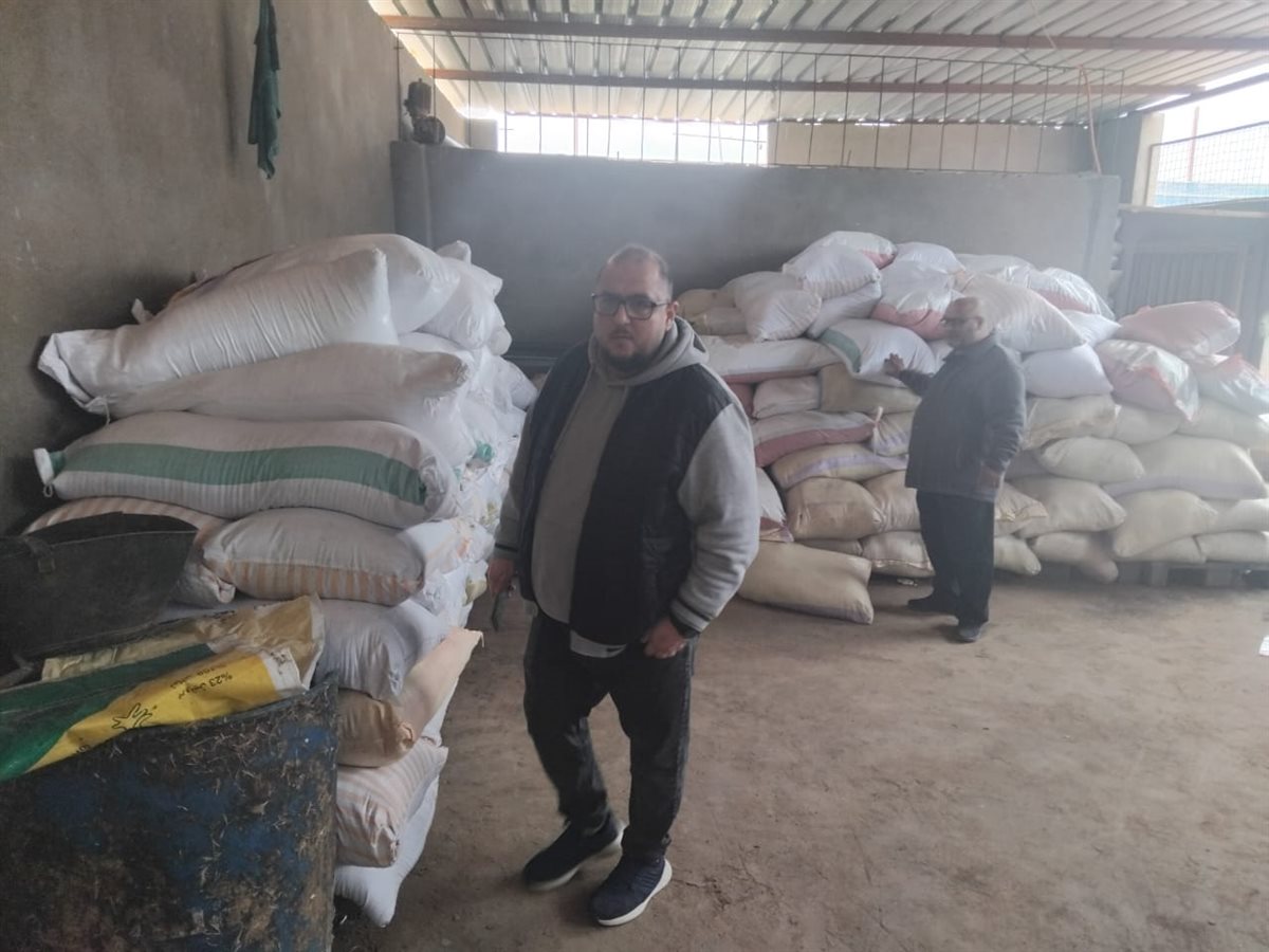 ضبط 14 شيكارة سماد يوريا خاصة بوزارة الزراعة محظور تداولها بالأسواق<br>&nbsp;