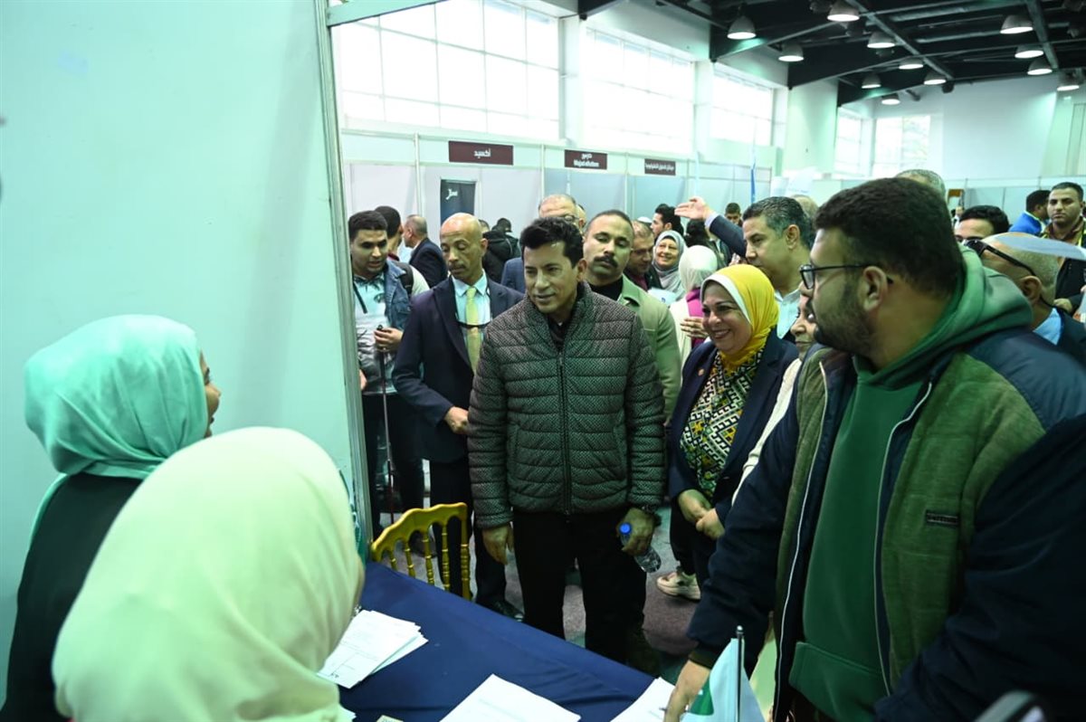 وزير الرياضة يشهد ملتقى توظيف مصر لذوي الهمم&nbsp;