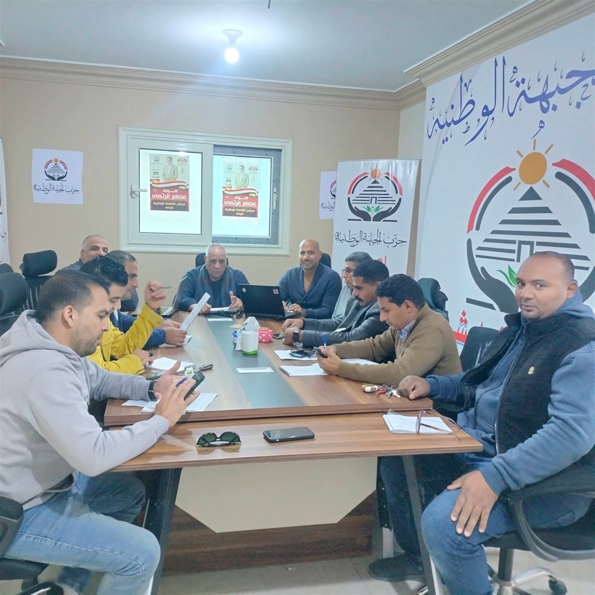 غرفة عمليات الجبهة الوطنية بالفيوم تتابع اليوم الثاني لجولة الإعادة بالدائرة الرابعة