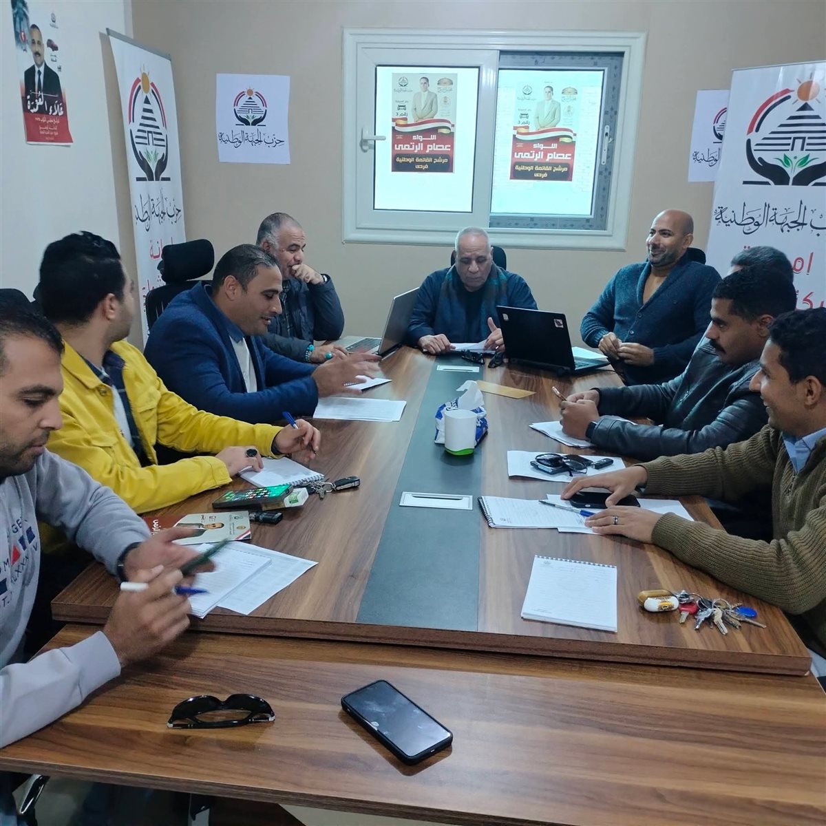 غرفة عمليات الجبهة الوطنية بالفيوم تتابع اليوم الثاني لجولة الإعادة بالدائرة الرابعة