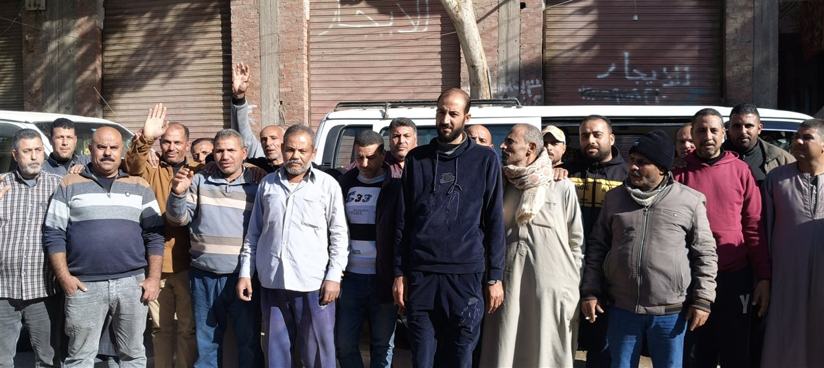 حقهم ضايع بين الجيزة والفيوم.. سائقين المنيب الفيوم يستغيثون بوزير النقل.. عيالنا هتتشرد