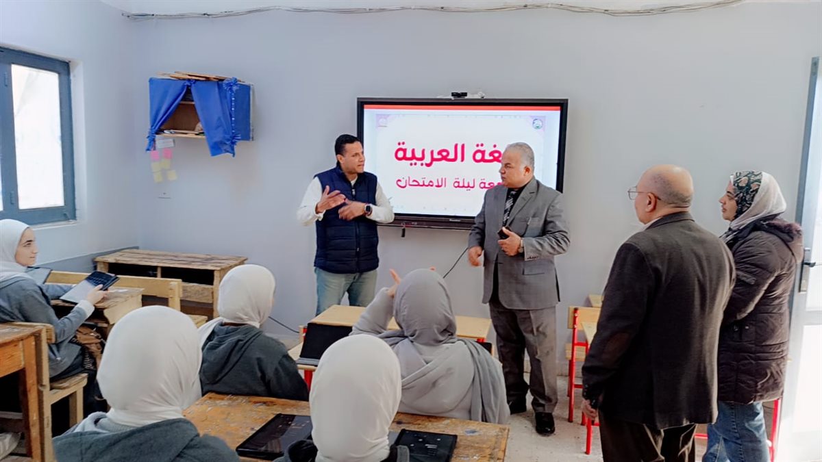 قبيصي: يتابع مدرسة الفيوم الثانوية للبنات ويشيد بانضباط وانتظام العملية التعليمية بالمدرسة