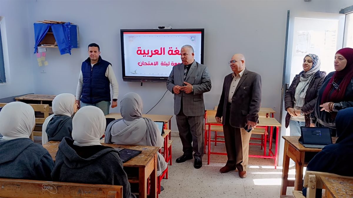 قبيصي: يتابع مدرسة الفيوم الثانوية للبنات ويشيد بانضباط وانتظام العملية التعليمية بالمدرسة