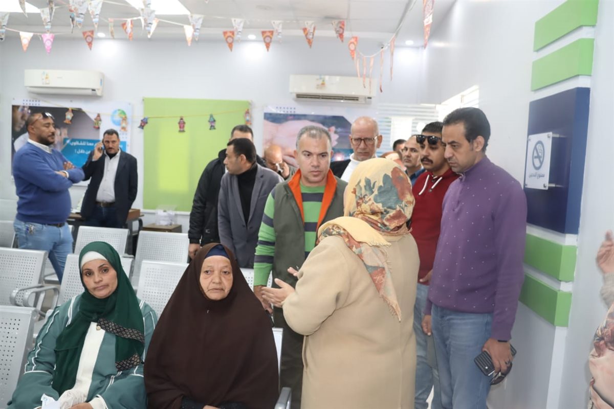 رئيس مياه الفيوم يوجه بتسهيل إجراءات توصيل مياه الشرب والصرف الصحي بمركز خدمة عملاء أبشواي