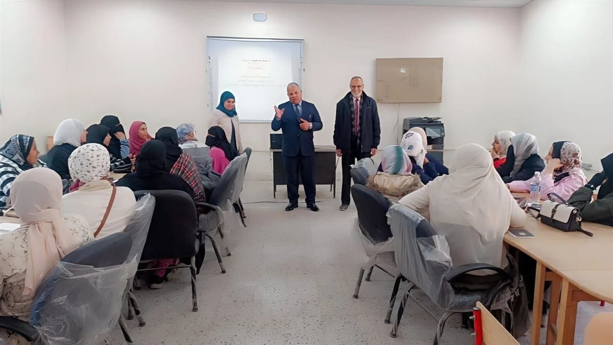 قبيصي يتابع البرنامج التدريبي 1713 معلم مساعد بالدفعة الخامسة – لغة عربية بالفيوم