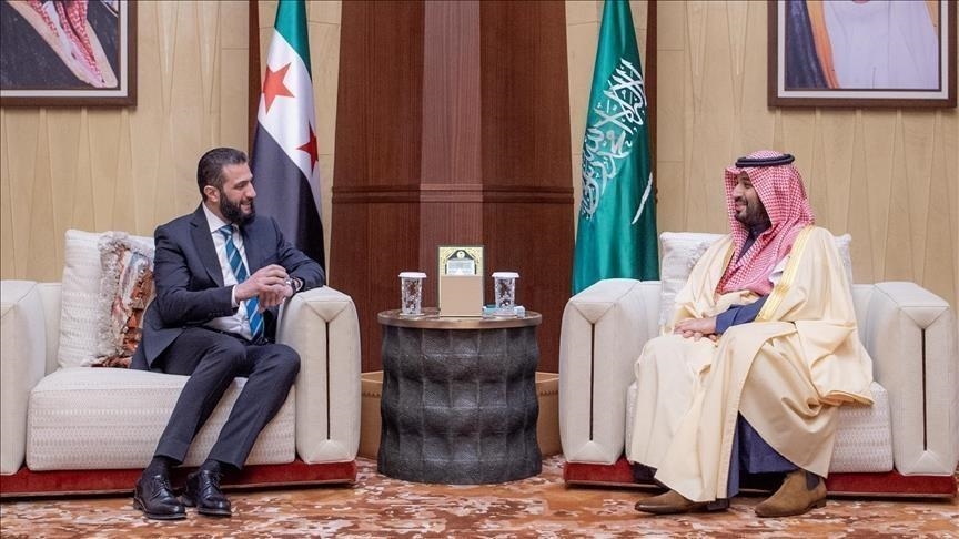 <strong>الشرع وبن سلمان</strong>