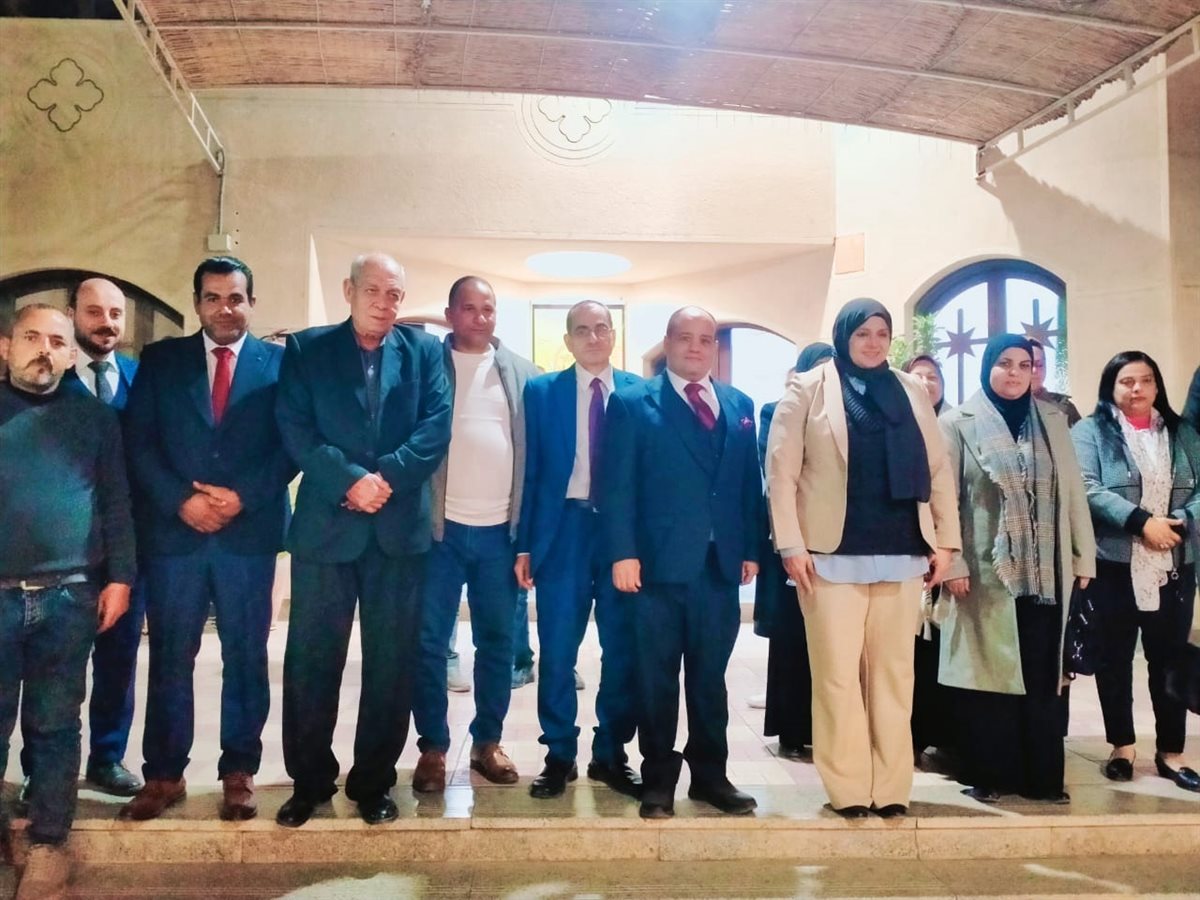 رئيس مركزابشواى تقدم التهنئة للإخوة الأقباط بعيد الميلاد المجيد خلال زيارتها لكافة كنائس المركز