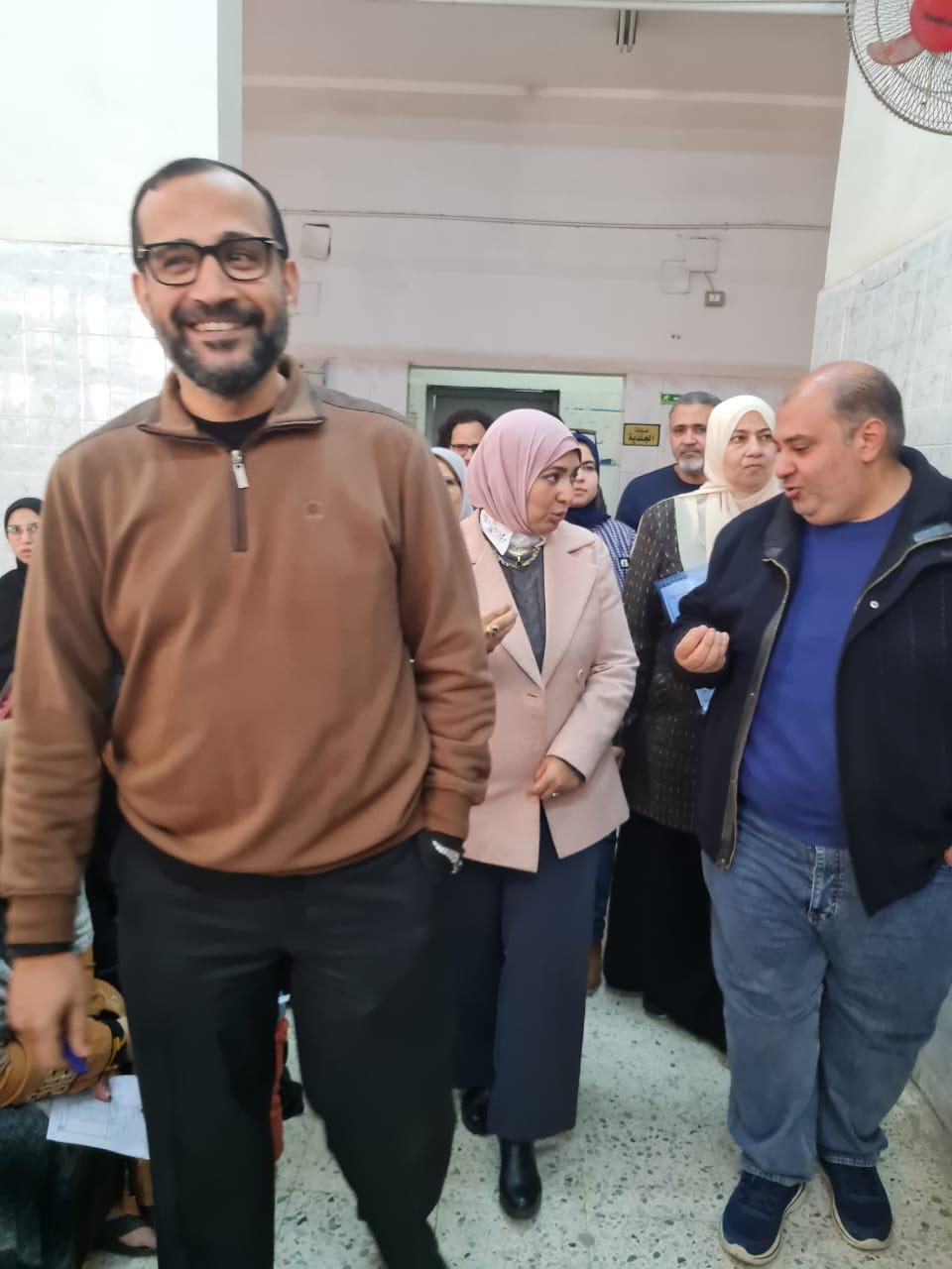جوله مفاجئه لوكيل الصحة بالفيوم على مستشفى الفيوم العام للاطمئنان على سير العمل