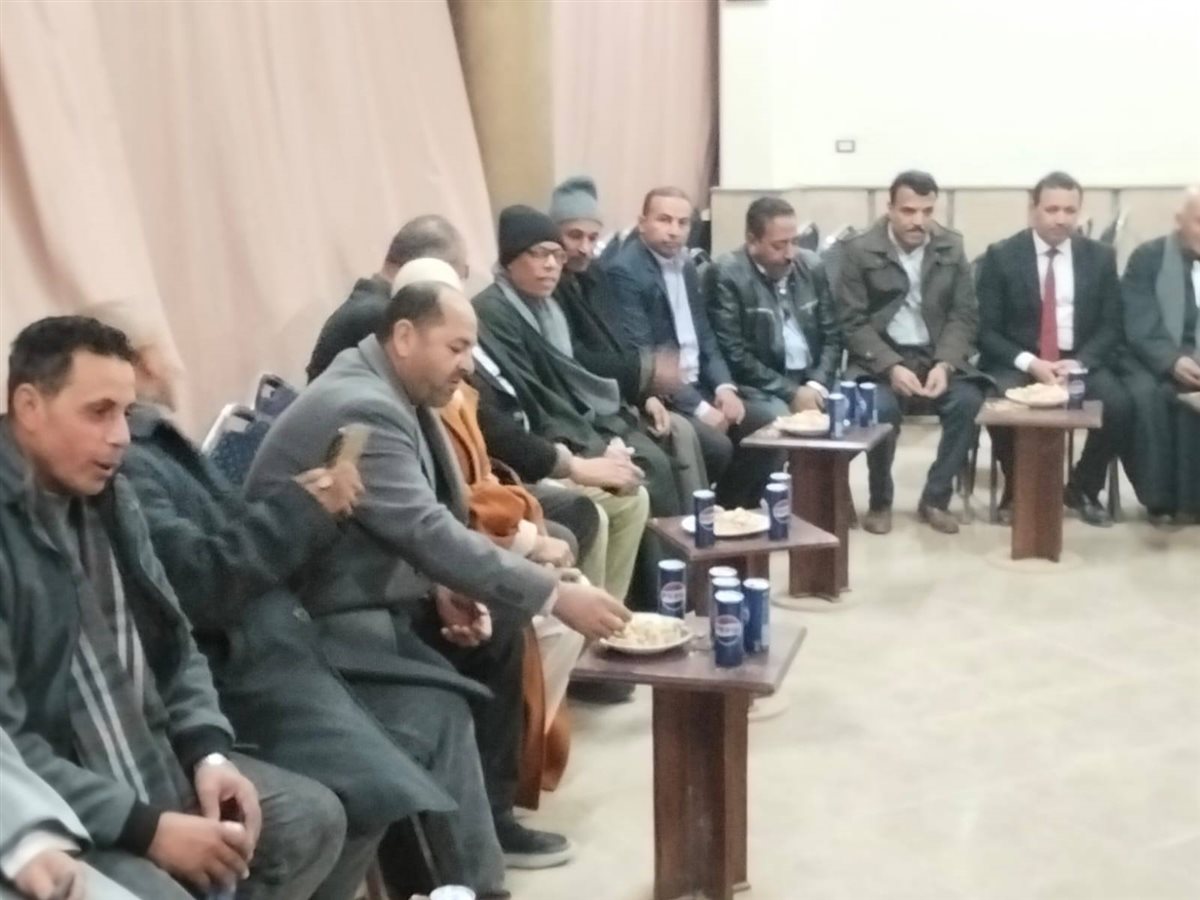 رئيس مركز ومدينة يوسف الصديق يقدّم التهنئة لأقباط المركز بعيدهم