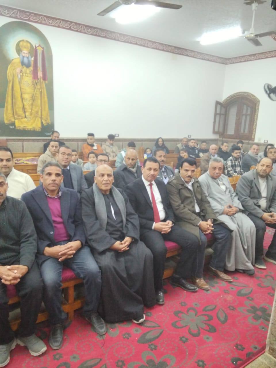 رئيس مركز ومدينة يوسف الصديق يقدّم التهنئة لأقباط المركز بعيدهم