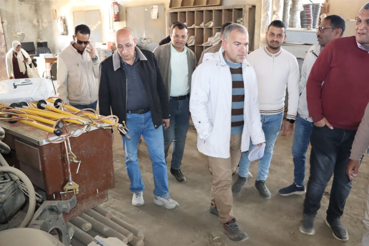 زيارة مفاجئة لرئيس مياه الفيوم لمخازن الشركة لوضع منظومة متكاملة لتعظيم الاستفادة من الأصول