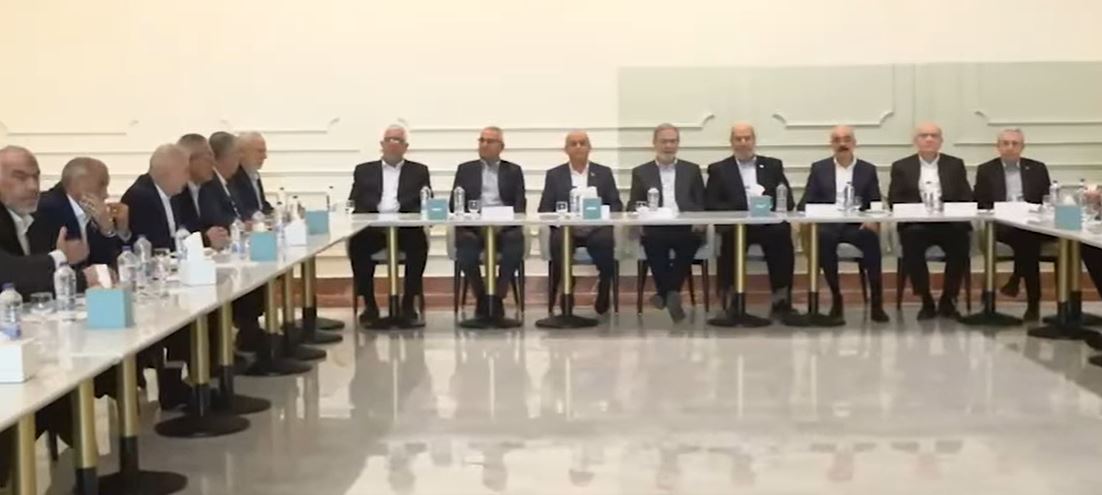 <strong>بدء اجتماعات الفصائل الفلسطينية بالقاهرة</strong>