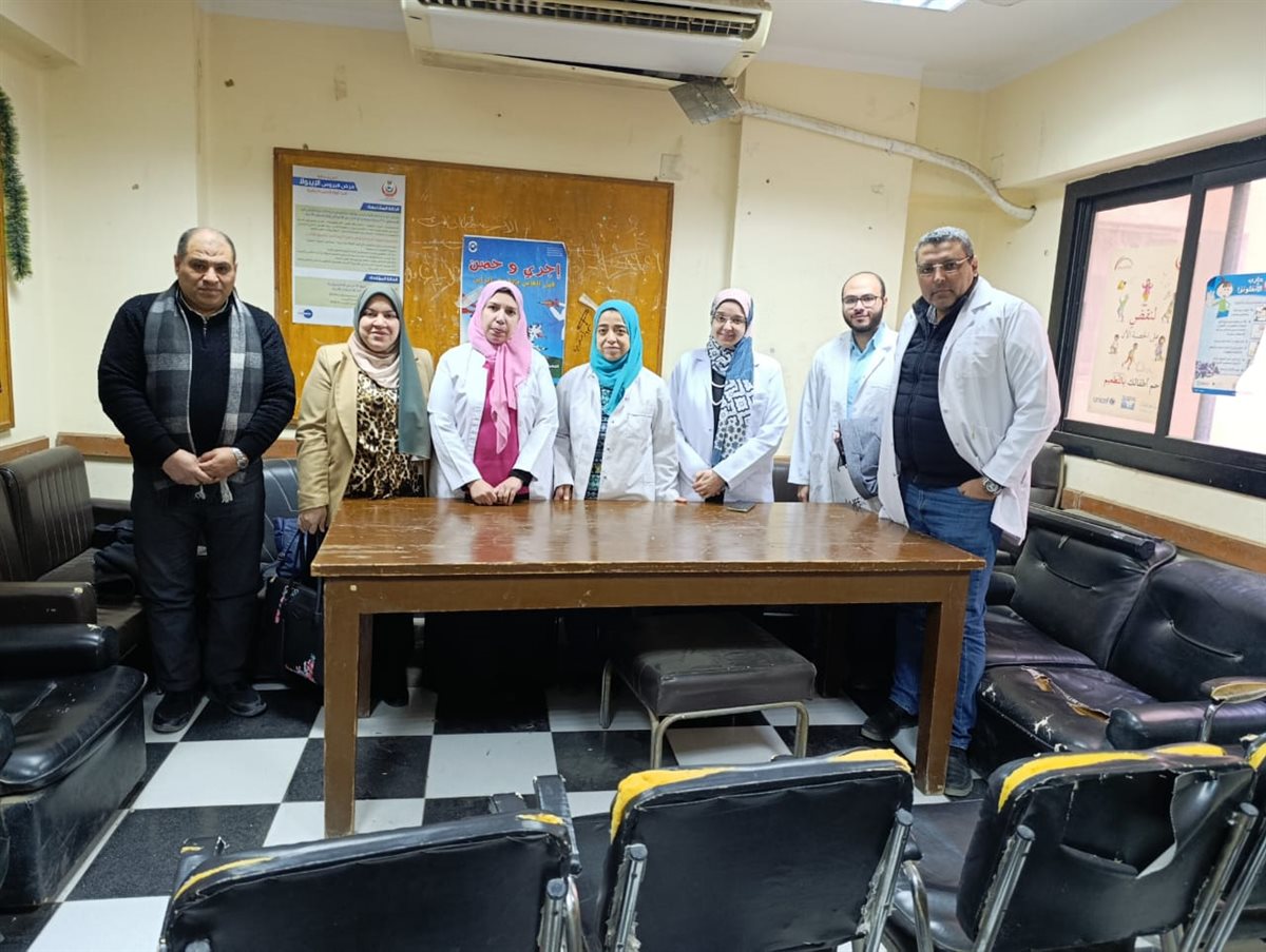 الصحة بالفيوم والمركز القومى للبحوث ينفذان قافلة توعوية لتنمية الوعى بالأمراض الوراثية&nbsp;