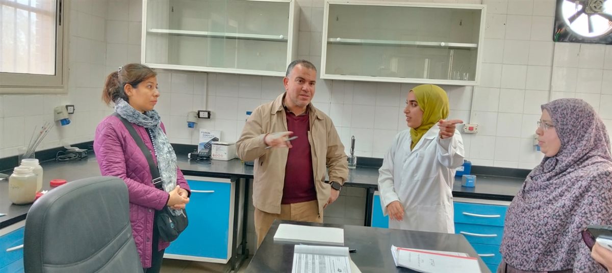 رئيس مياه الفيوم خلال جولاته المفاجئة لمعامل المحطات: ضبط الأداء ومتابعة سير العمل