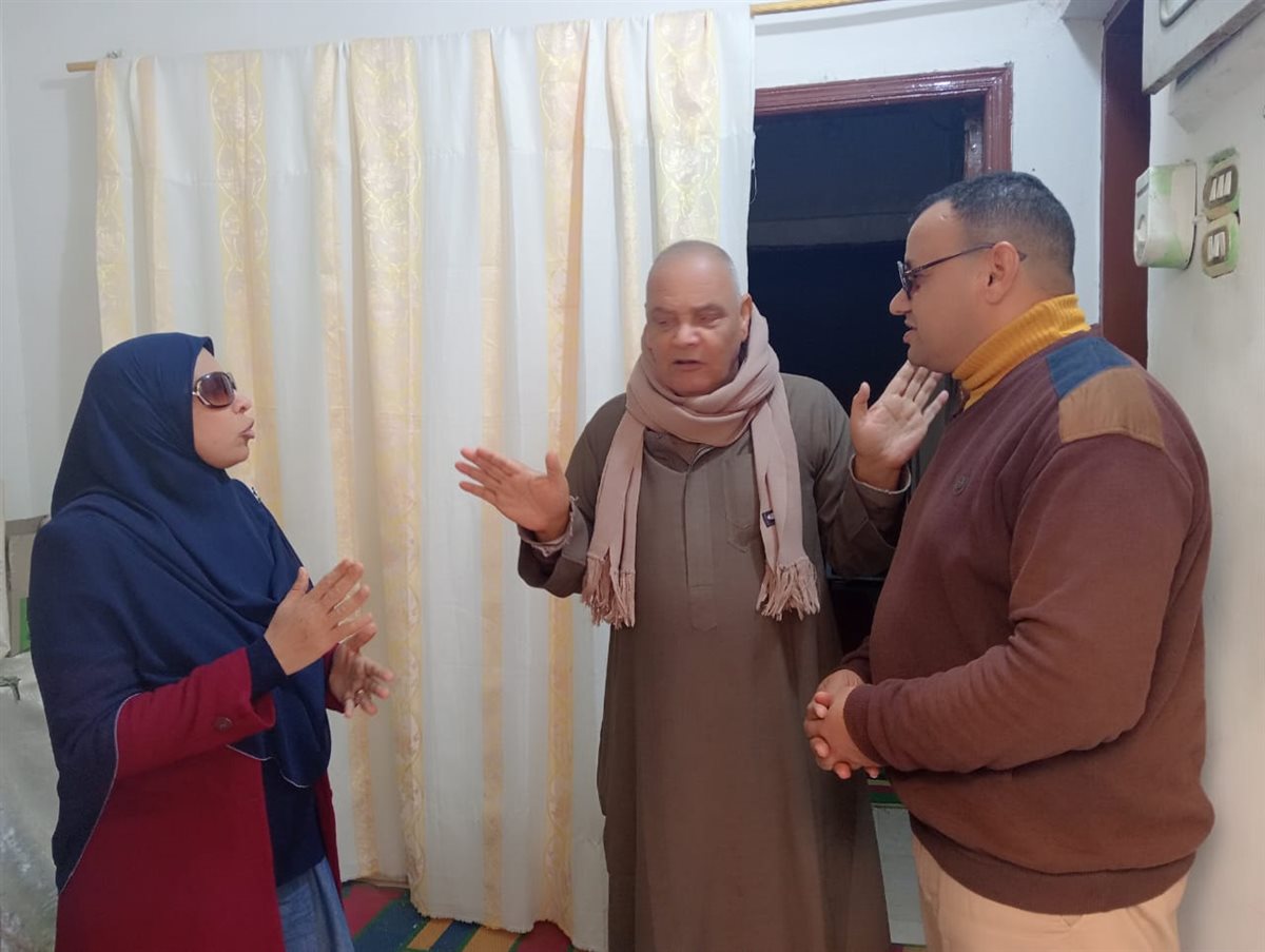 مياه الفيوم تواصل نزولها الميداني بقرى وعزب سنورس المتأثرة بالسدة الشتوية لتوعية المواطنين