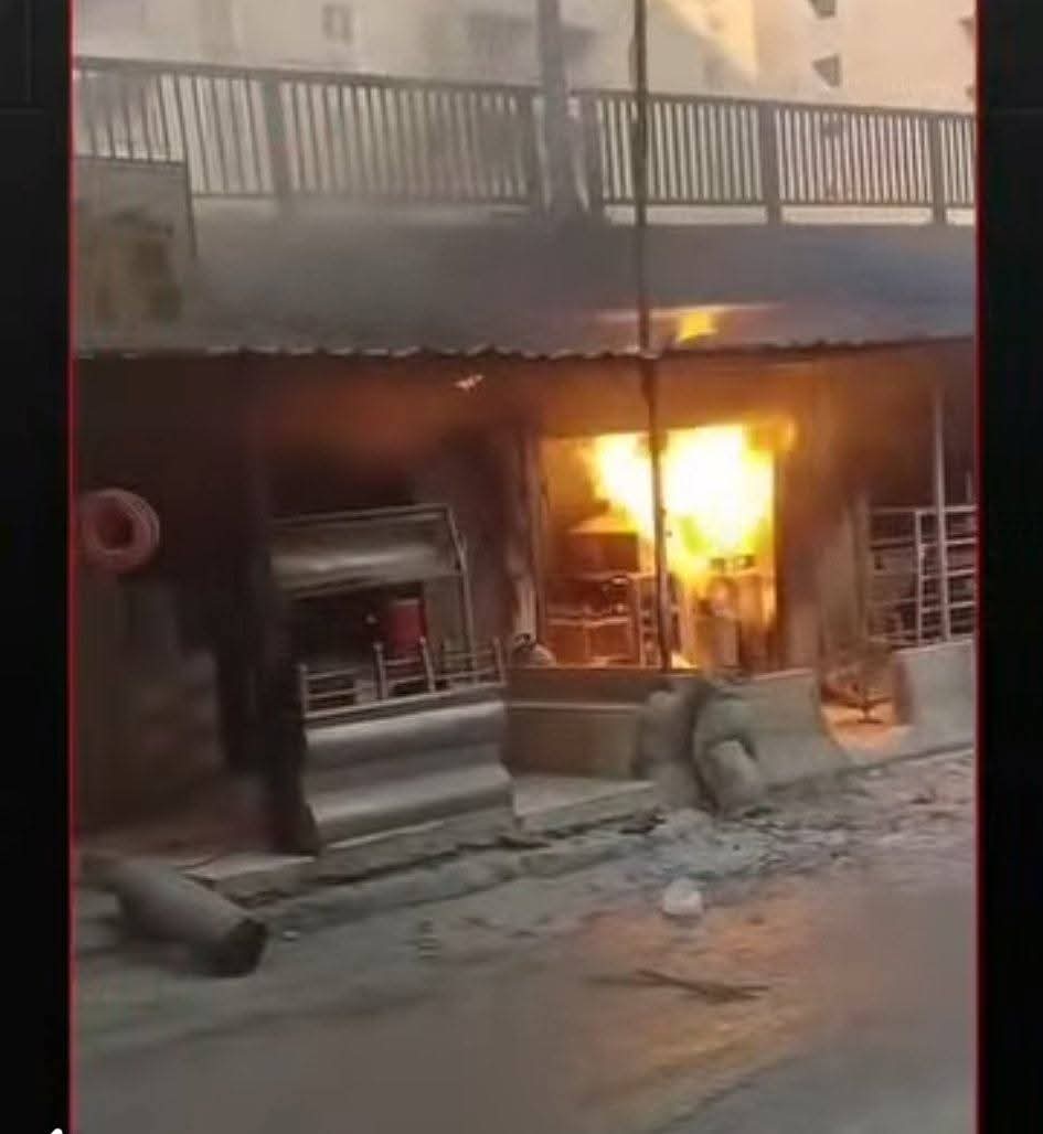 السيطرة على حريق مخبز سياحي أسفل الكوبري العلوي بالفيوم