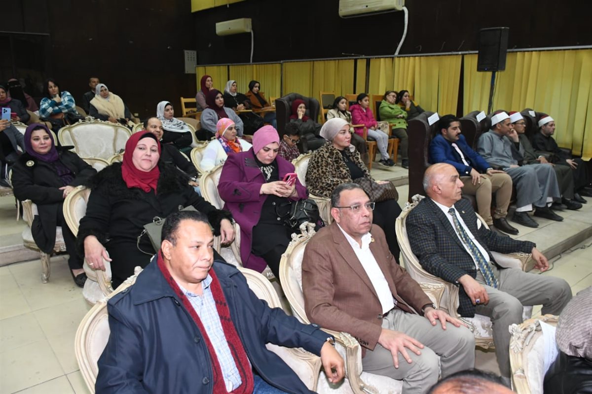 نائباً عن محافظ الفيوم..السكرتير العام للمحافظة يشهد احتفالية مديرية الثقافة بعيد الشرطة