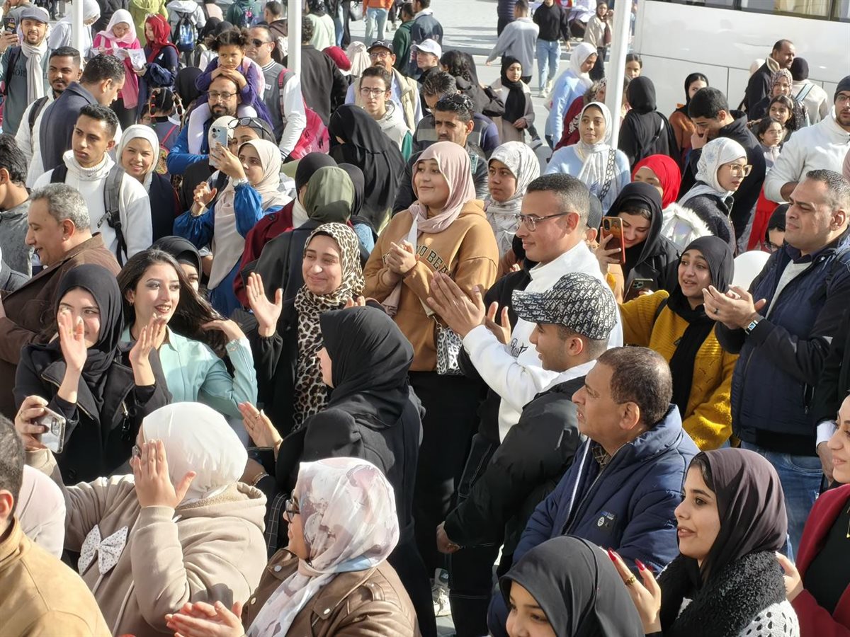 كورال الطفل لثقافة الفيوم يبدع على مسرح معرض القاهرة الدولي للكتاب ويخطف أنظار الجمهور