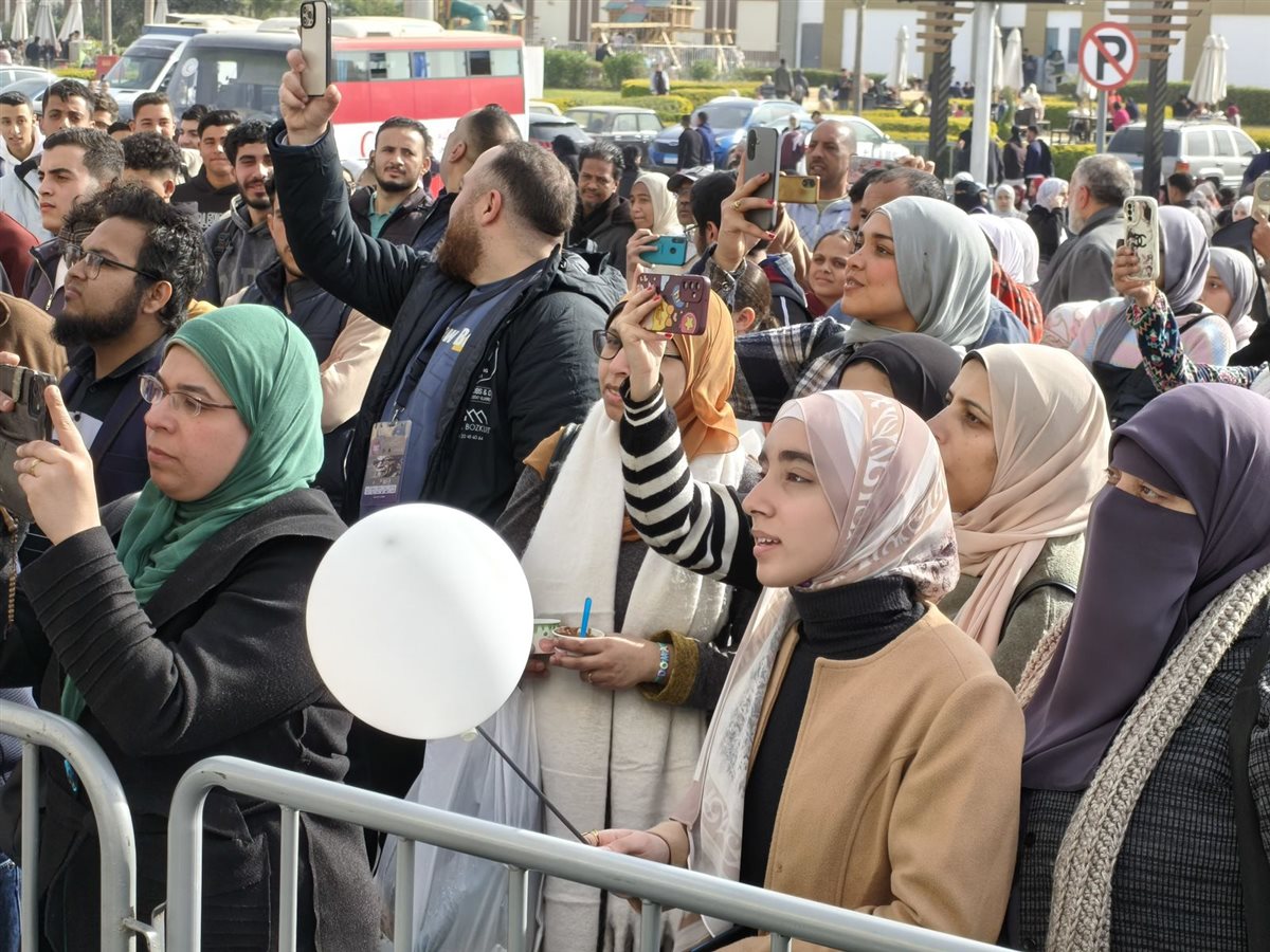كورال الطفل لثقافة الفيوم يبدع على مسرح معرض القاهرة الدولي للكتاب ويخطف أنظار الجمهور