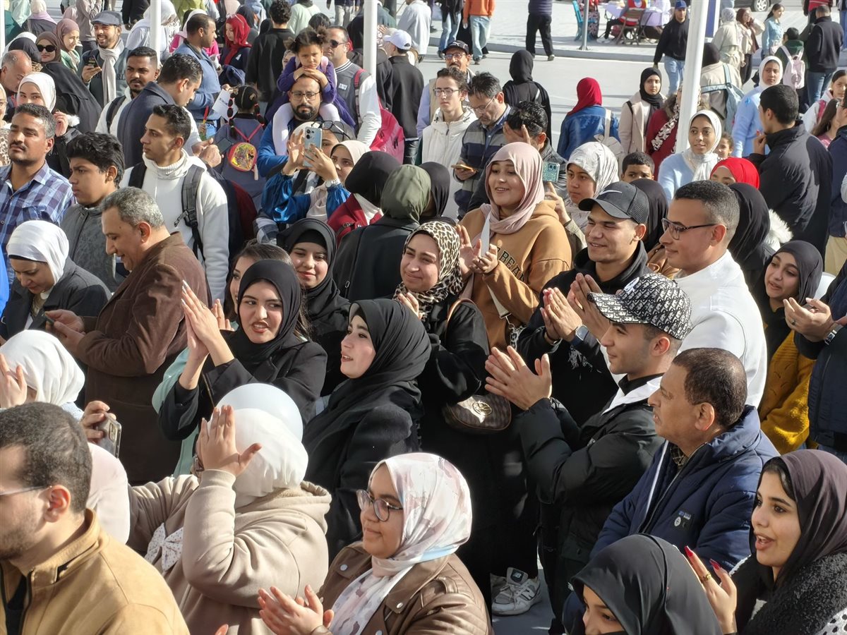 كورال الطفل لثقافة الفيوم يبدع على مسرح معرض القاهرة الدولي للكتاب ويخطف أنظار الجمهور