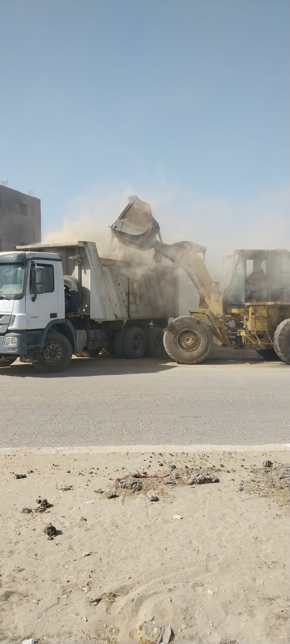 حملات مكبرة للنظافة ورفع الإشغالات بشوارع وأحياء مدينة الفيوم&nbsp;