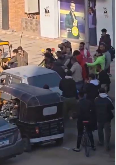 الأمن يفحص فيديو التعدي على سيدة وإدخالها سيارة عنوة بالمعادي