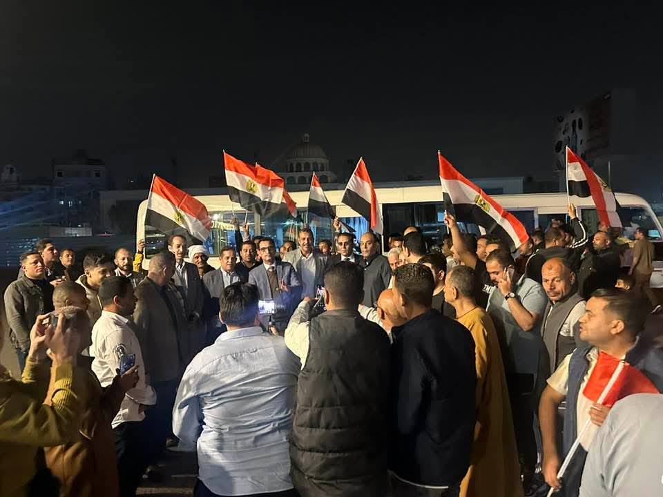 انطلاق حشود أهالي الفيوم لدعم موقف مصر بالعريش