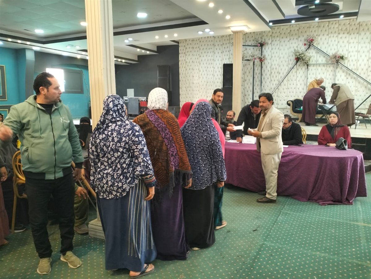الأورمان توزع منح مالية ل 5,500 مستفيد بمحافظات الجمهورية المختلفة