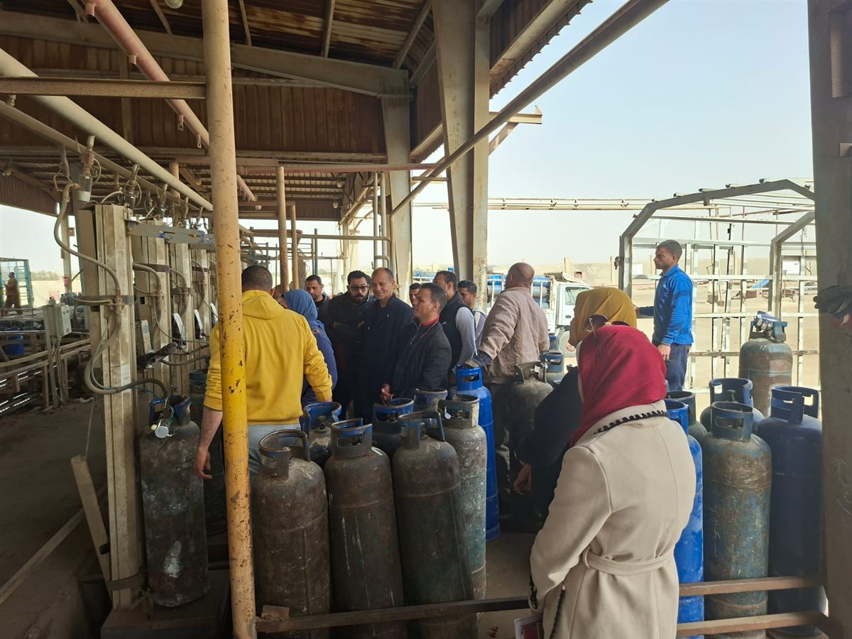 حملة تفتيشية على محطات الوقود وتعبئة البوتاجاز بطامية الفيوم&nbsp;