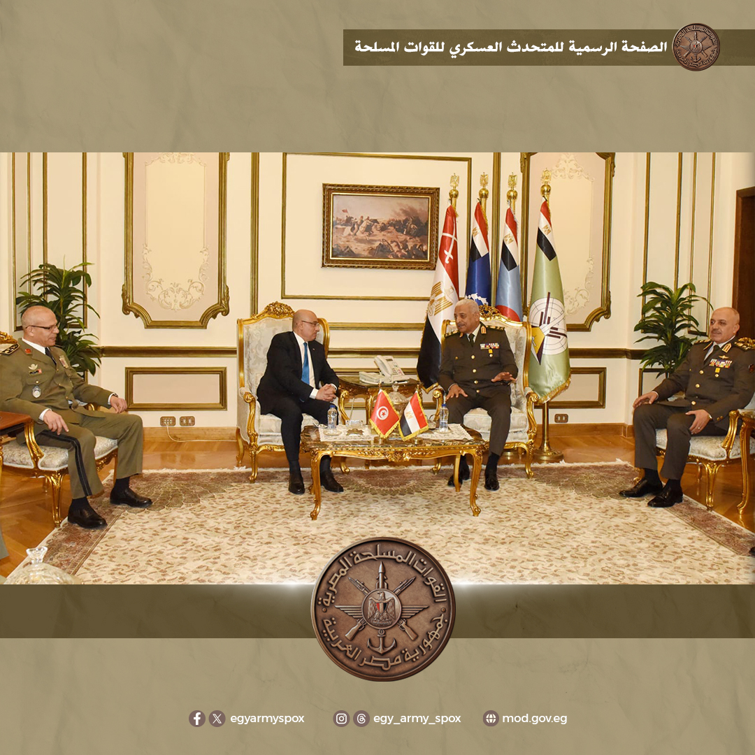 وزير الدفاع ونظيره التونسي