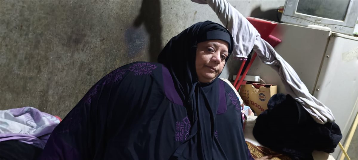 محدش راضي يعالجني: سيدة بالفيوم تستغيث بالمسئولين: اتعرضت لخطأ طبي من 17 سنة ونفسي أقوم من السرير