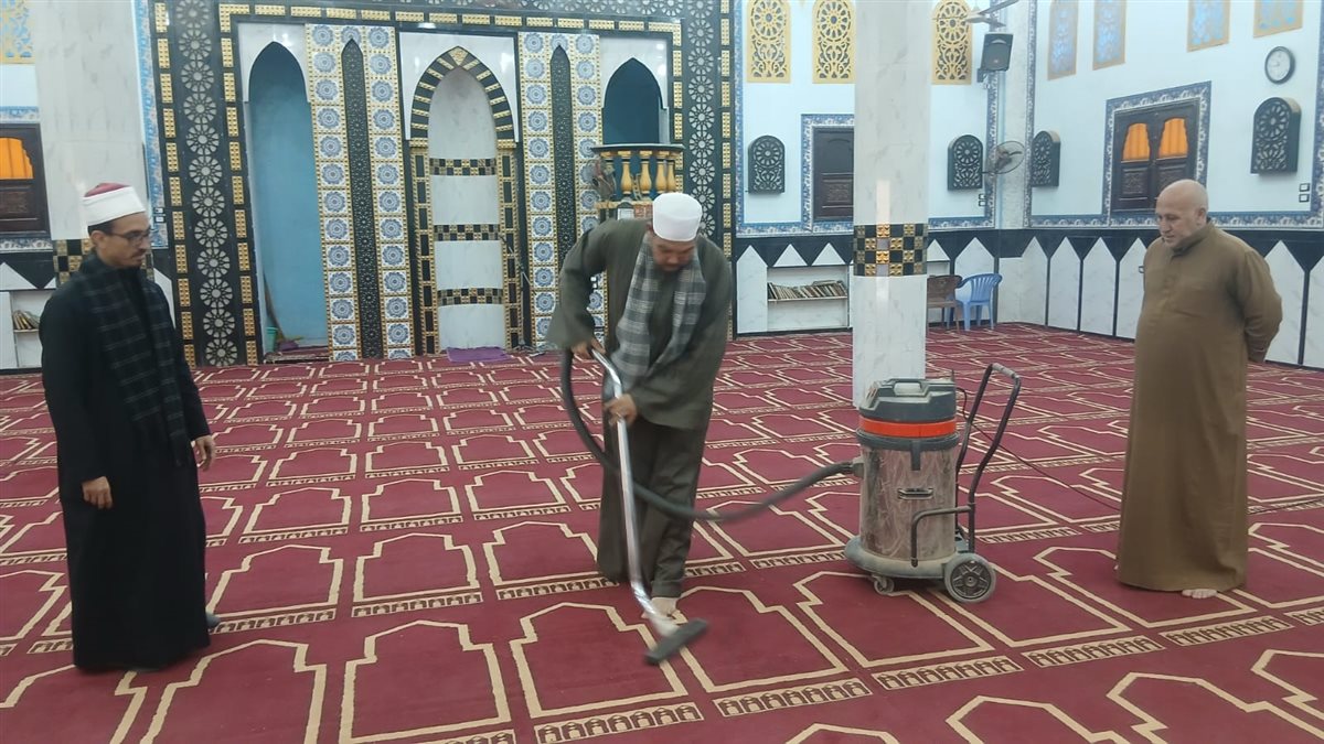 أوقاف الفيوم تواصل فعاليات حملة النظافة الموسعة بالمساجد استعدادًا لشهر رمضان المبارك
