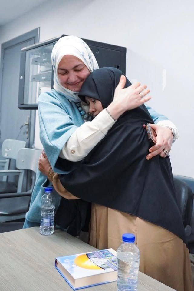 <strong>أسرة الطالب الإندونيسي 
