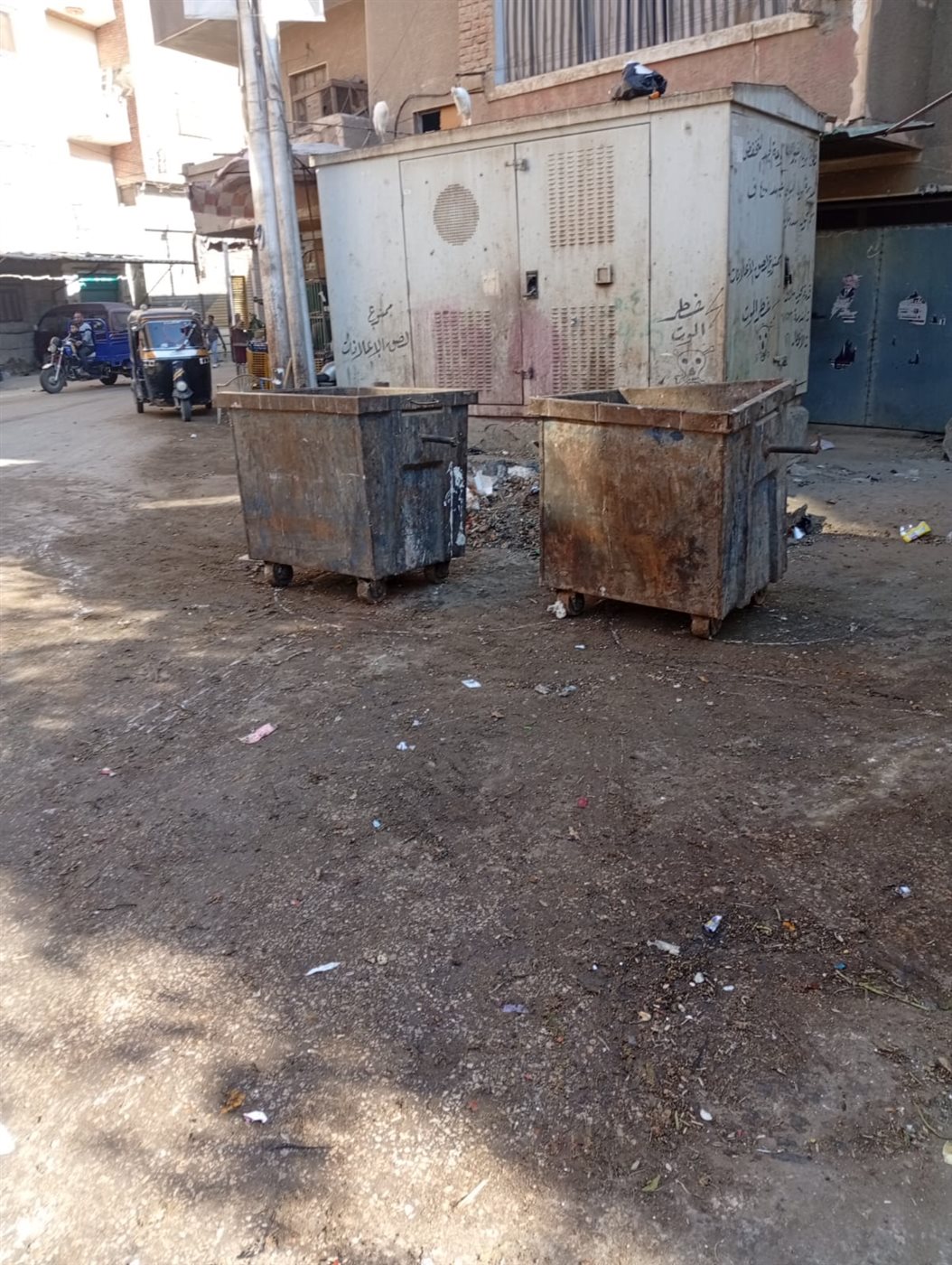 حملات للنظافة العامة ورفع الإشغالات بمركز ومدينة أبشواي