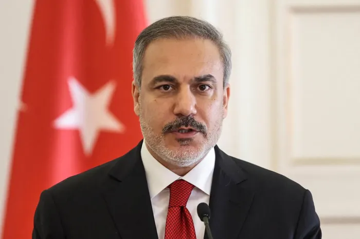 <strong>وزير الخارجية التركي</strong>