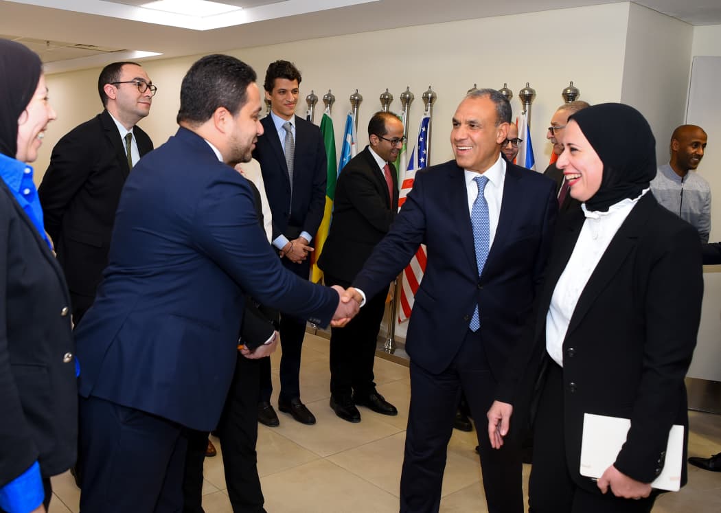 <strong>وزير الخارجية يتفقد قطاع التعاون الدولي</strong>