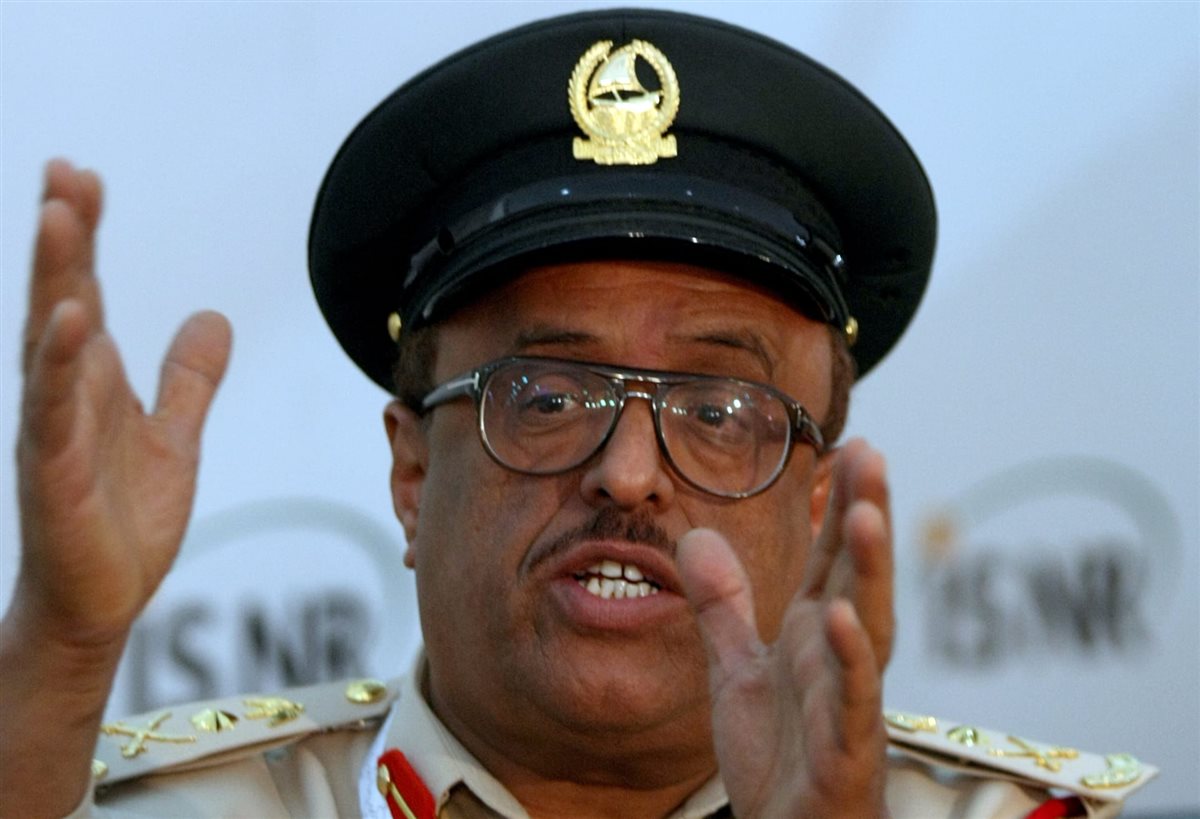 <strong>الفريق ضاحي خلفان</strong>