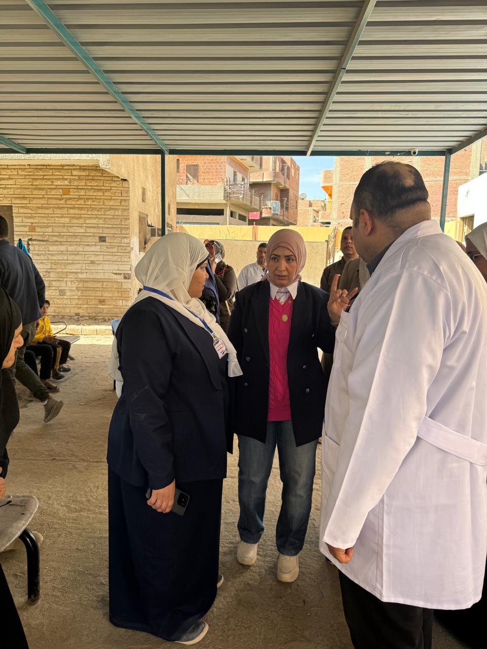 جولة ميدانية مفاجئة لوكيل وزارة الصحة بالفيوم لمستشفى اطسا المركزى&nbsp;<br>&nbsp;