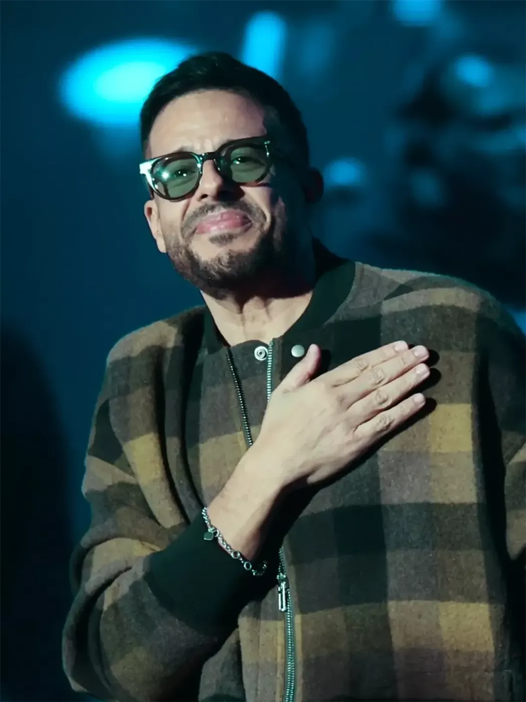 محمد حماقي في حفله بموسم الرياض